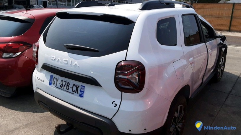 dacia-duster-gy-976-ck-big-1