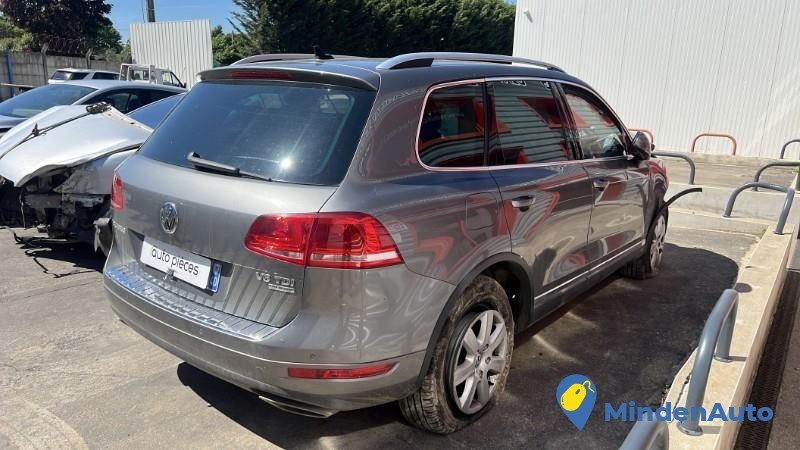 volkswagen-touareg-2-phase-1-13018783-big-1