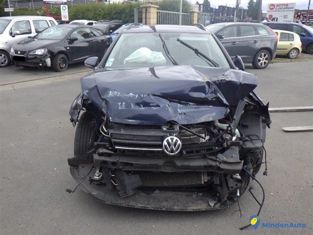 volkswagen-golf-vii-break-12-tsi-105ch-big-3