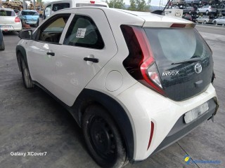 TOYOTA   AYGO X 1.0 VVT-I 72 - ESSENCE