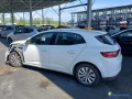 renault-megane-iv-15-dci-110-life-gazole-small-3