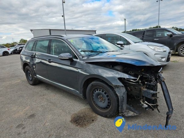 volkswagen-passat-comfortline-bmt-16-tdi-120-automatique-big-2