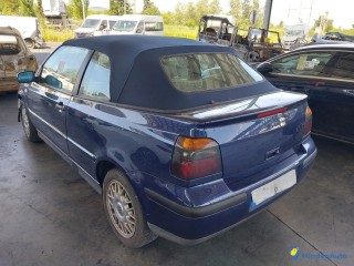 VOLKSWAGEN GOLF IV 1.6O 100 CABRIOLET - ESSENCE