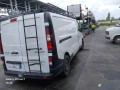 renault-trafic-iii-16-dci-120-l2h1-gazole-small-3