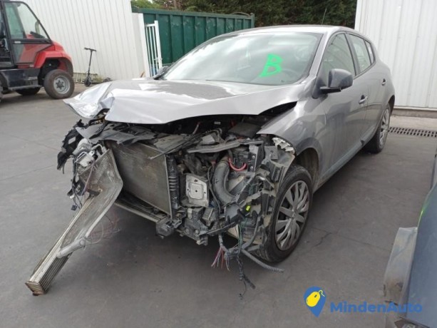 renault-megane-3-phase-3-13269854-big-3