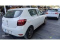 dacia-sandero-2-09-tce-90-laureat-essence-small-2