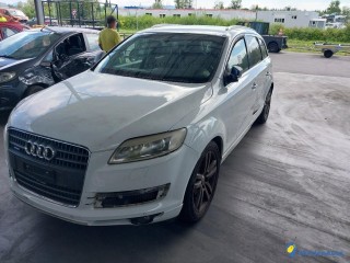 AUDI Q7 QUATTRO 3.0 V6 TDI 232 AVUS - GAZOLE