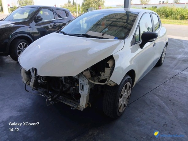 renault-clio-iv-15-dci-90-gazole-big-2