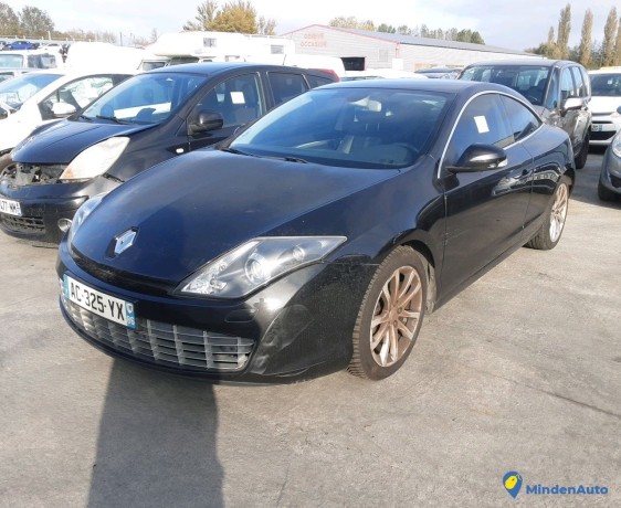 renault-laguna-ac-325-yx-big-0