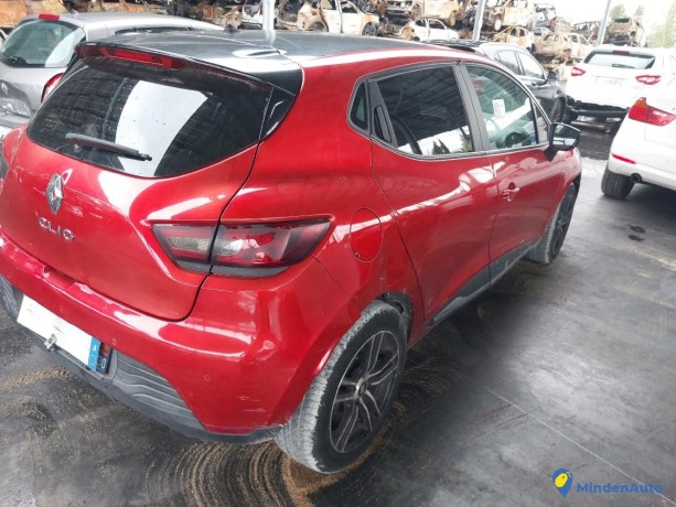 renault-clio-iv-15-dci-90-gazole-big-3