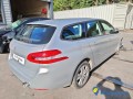 peugeot-308-2-sw-phase-1-break-small-1