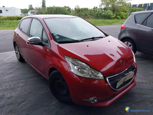 peugeot-208-16-e-hdi-92-gazole-big-2