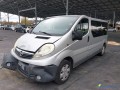 opel-vivaro-20-cdti-115-combi-gazole-small-0