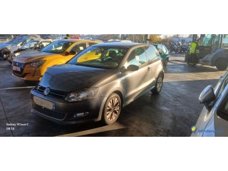 VOLKSWAGEN POLO V 1.2 - 60 - ESSENCE