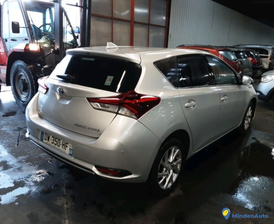 toyota-auris-dw-350-hf-big-1