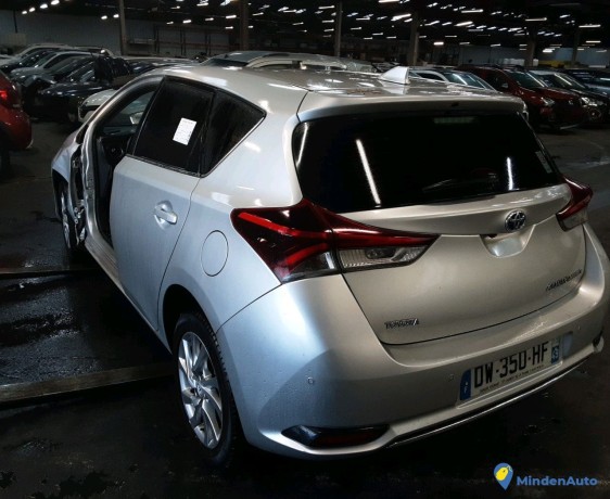 toyota-auris-dw-350-hf-big-3