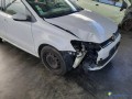 volkswagen-polo-6r-14-tdi-75-ref-319625-small-3