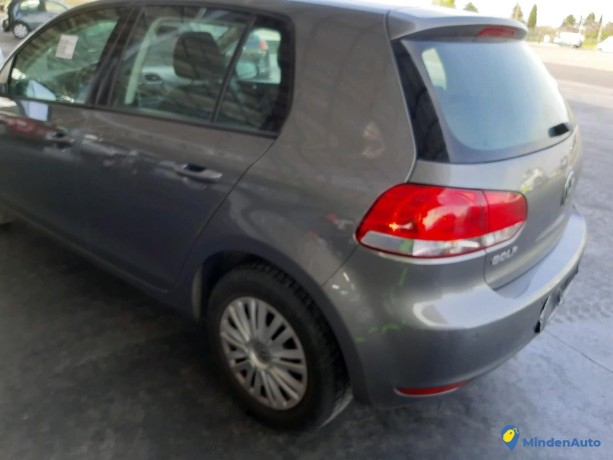 volkswagen-golf-vi-16-tdi-105-ref-319495-big-3