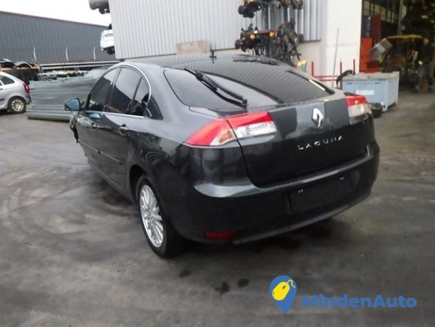 renault-laguna-dynamique-20-dci-fap-110kw-big-2