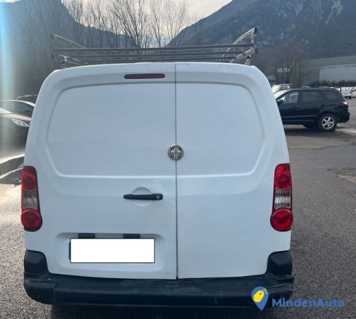 citroen-berlingo-16-hdi-90-cv-big-4