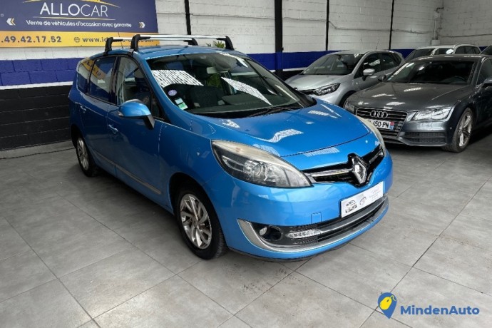 renault-scenic-iii-big-0