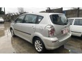 toyota-corolla-verso-ii-20d4d-16v-115-small-1