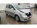 toyota-corolla-verso-ii-20d4d-16v-115-small-2