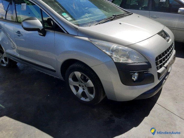 peugeot-3008-16hdi-110-premium-ref-320394-big-3