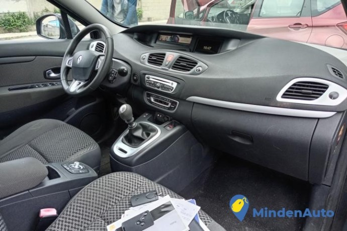 renault-scenic-iii-19dci-130-2011-big-4