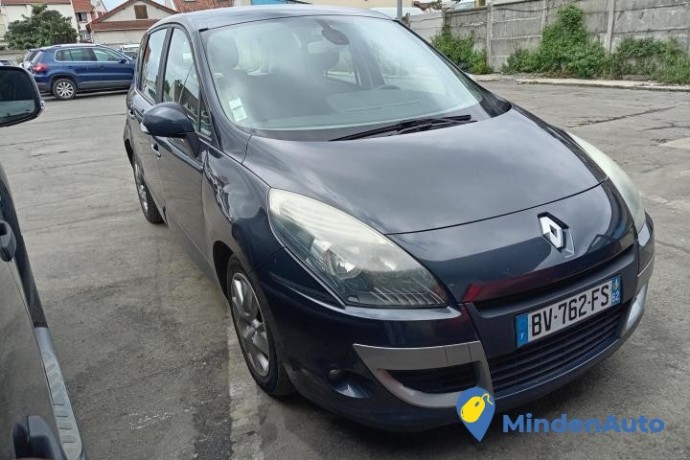 renault-scenic-iii-19dci-130-2011-big-0