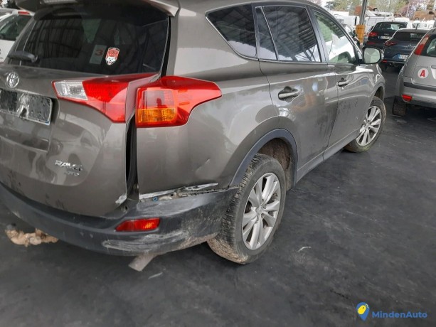 toyota-rav4-iv-22-d4d-150-4x4-ref-320352-big-2