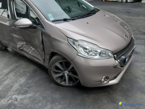 peugeot-208-16-hdi-92-feline-ref-321539-big-2