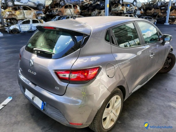 renault-clio-iv-15-dci-90-business-ref-319984-big-1