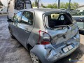 toyota-yaris-ii-10-69-ref-320800-small-3