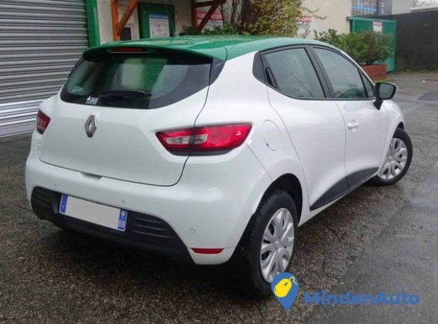 renault-clio-15-dci-75-stecargo-big-3