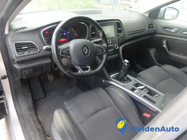 renault-megane-estate-15-dci-90-big-4