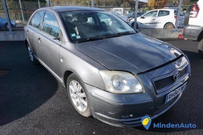 toyota-avensis-ii-22dcat-180-premium-edition-big-0