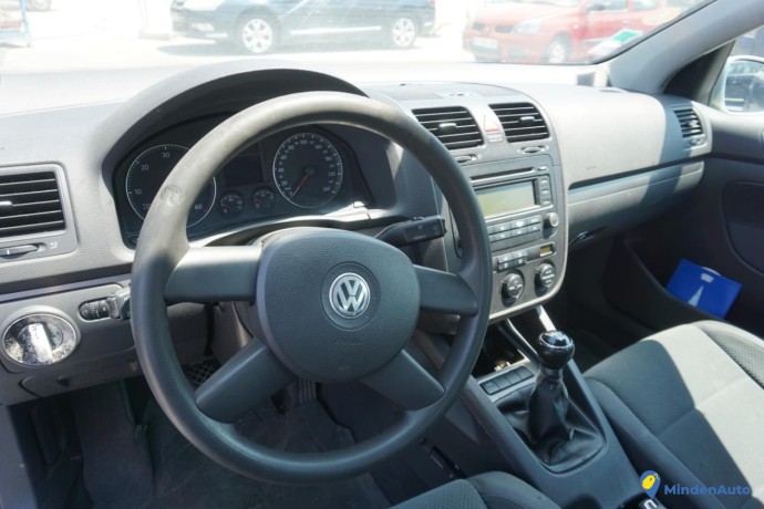 volkswagen-golf-v-19tdi-105-lp-80438-big-1