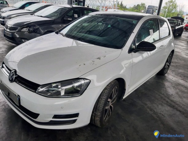 volkswagen-golf-vii-16-tdi-105-highline-ref-322043-big-0