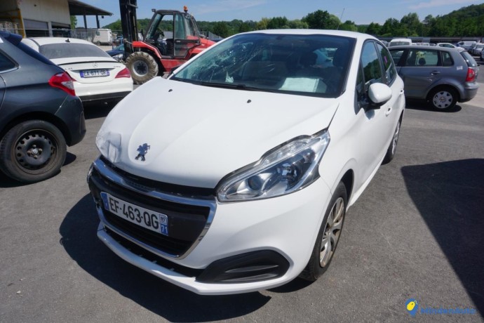 peugeot-208-1-12-vti-12v-lp-79114-big-1