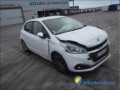 peugeot-208-style-20-tdi-150cv-110kw-small-1