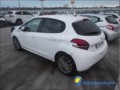 peugeot-208-style-20-tdi-150cv-110kw-small-2