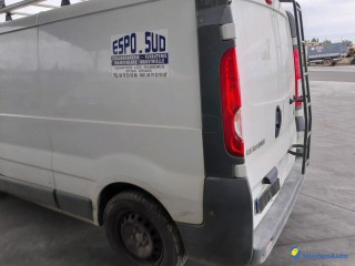 RENAULT TRAFIC II 2.0 DCI 115 L2H1 Réf : 311721