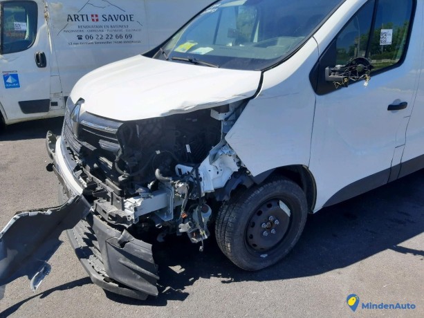 renault-trafic-iii-20-dci-130-l1h1-ref-321249-big-3