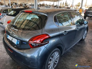 PEUGEOT 208 1.6 BlueHDI 100 Réf : 318834