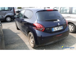 PEUGEOT 208 EL-875-DG