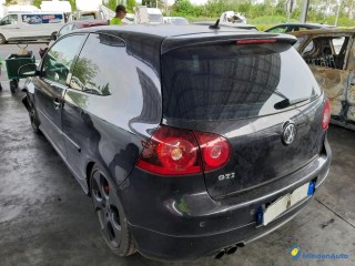 VOLKSWAGEN GOLF V GTI 2.0 TFSI 200 DSG Réf : 324322