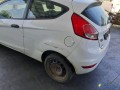 ford-fiesta-vi-15-tdci-75-2seats-ref-325357-small-2