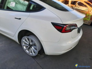 TESLA MODEL 3 STANDARD PLUS RWD Réf : 309863