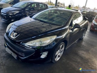 PEUGEOT 308 CC 2.0 HDI 140 FELINE Réf : 318670